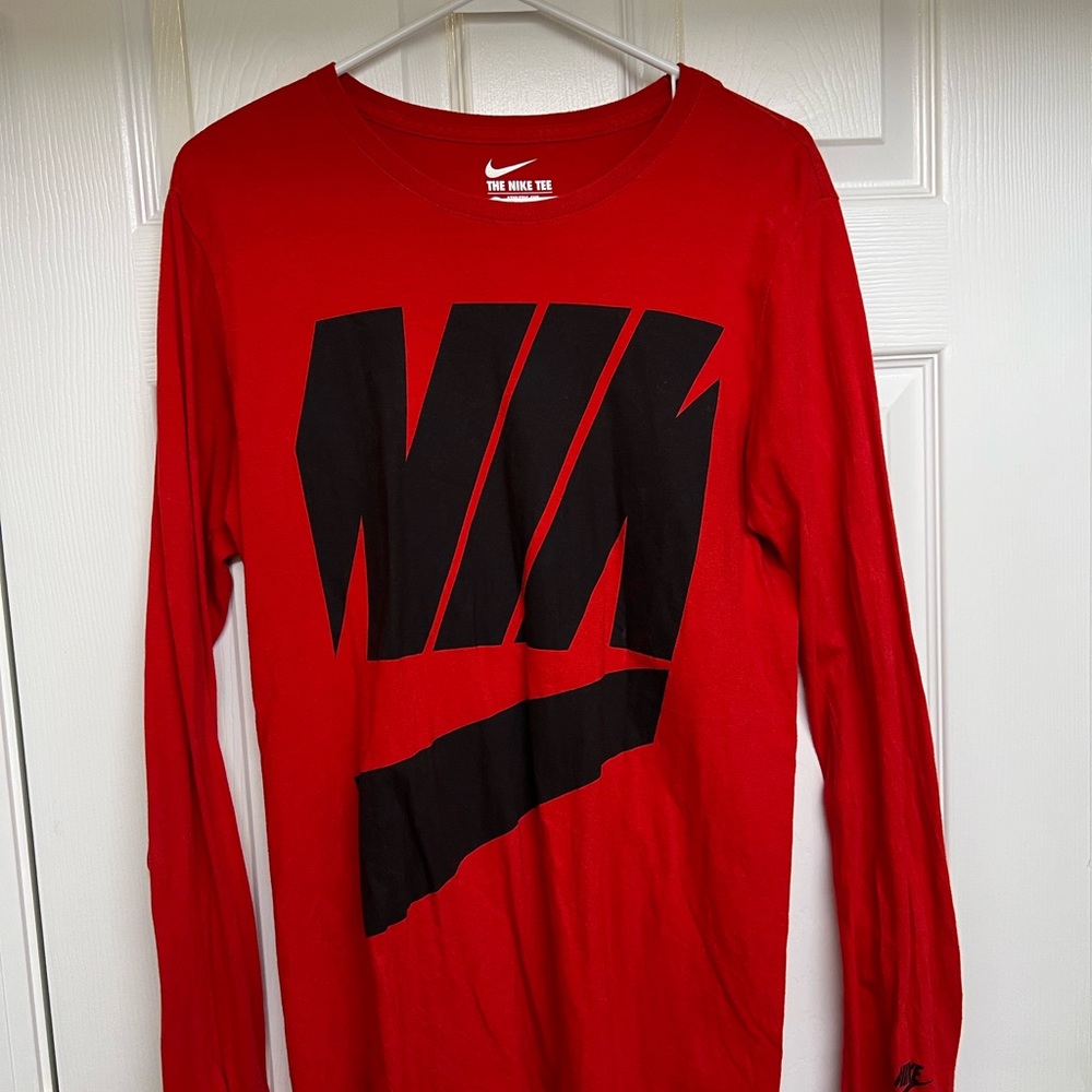 Mens Nike Long Sleeve Tee
